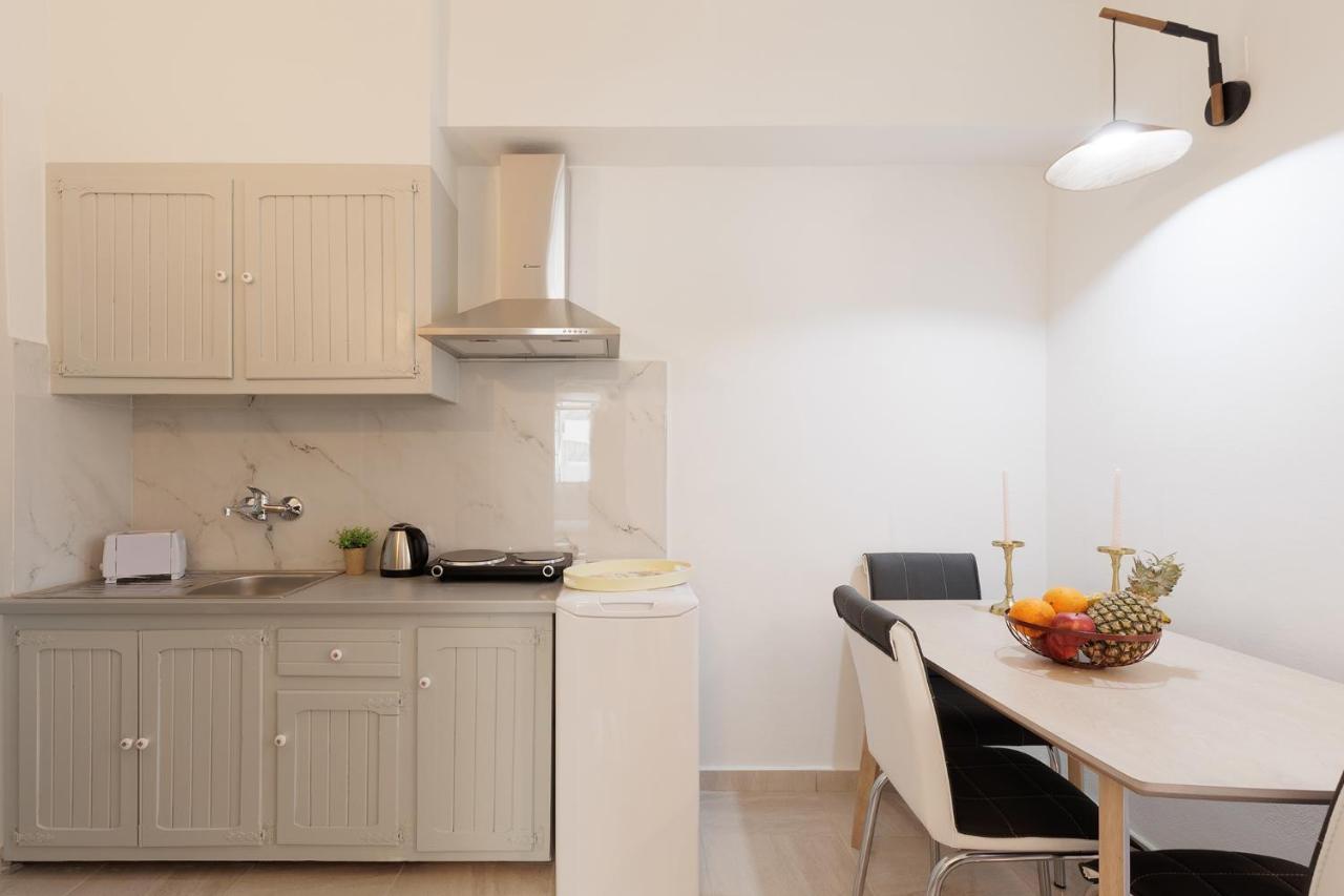 Salt & Sun Apartments By Konnect, At Kaminaki Beach Nisaki  Екстериор снимка